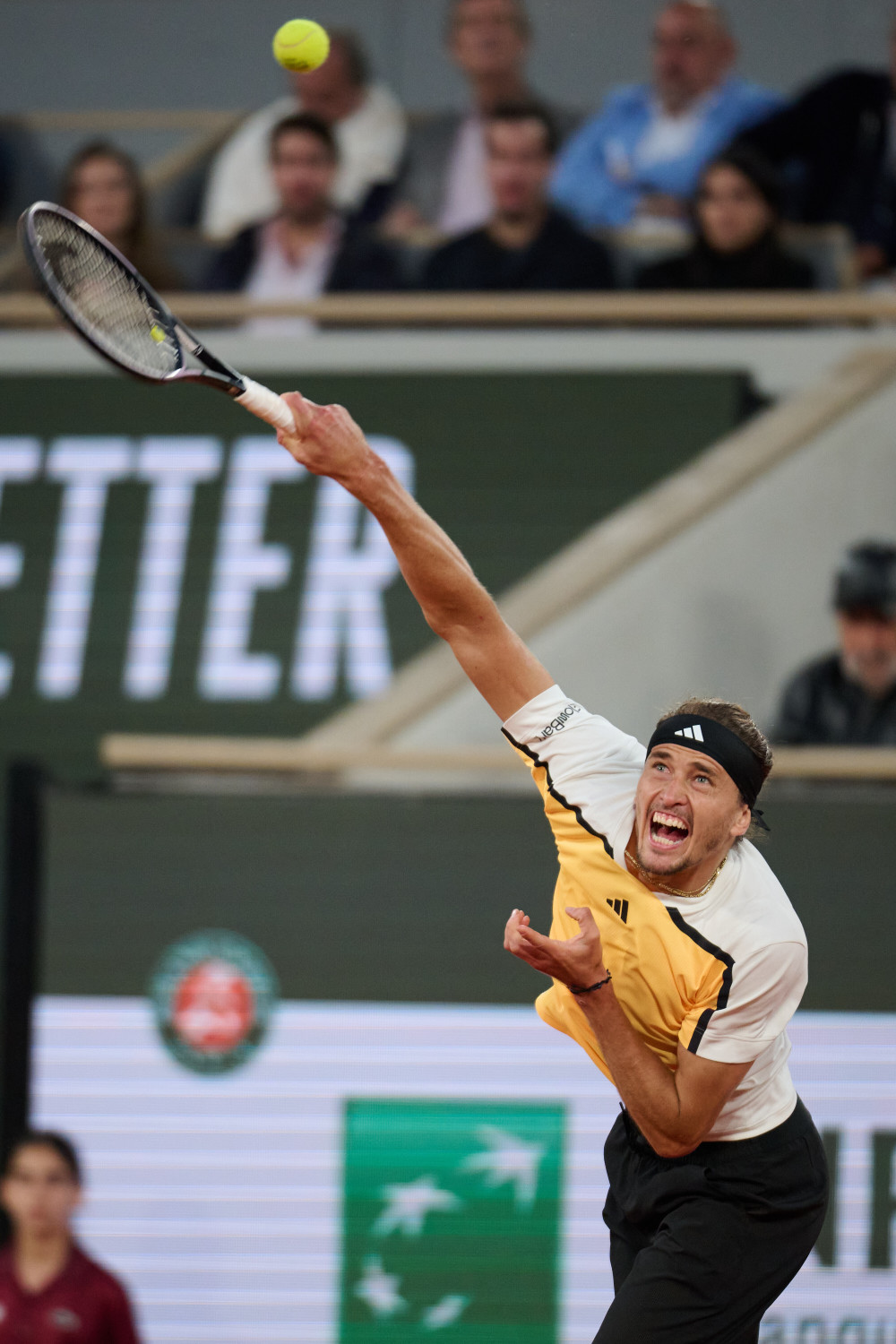 开云在线直播-戴维斯杯完胜法网，兹维列夫关键制胜