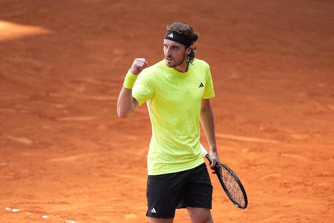 戴维斯杯逆转蒙特卡洛大师赛,西西帕斯带队取胜 戴维斯杯逆转蒙特卡洛大师赛,西西帕斯带队取胜